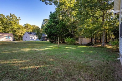 Beautifully refreshed single-level home in the amenity-rich - photo 44