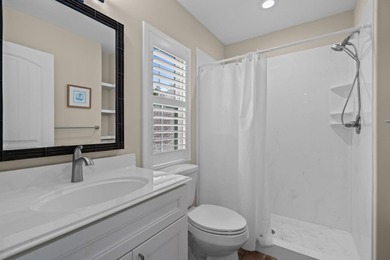 Welcome to this exceptional 4-bedroom, 3.5-bathroom home - photo 45