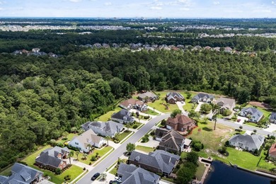 Welcome to this exceptional 4-bedroom, 3.5-bathroom home - photo 50