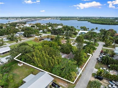 St. Lucie River Home Sale Pending in Palm City Florida