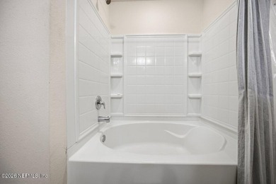 Move in ready with furnishings, just bring your toothbrush! It's - photo 10