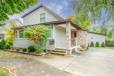 Lake Chapin Home For Sale in Berrien Springs Michigan