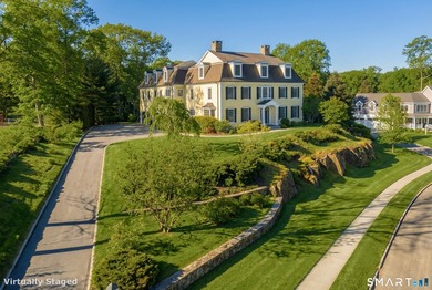 An unbeatable location, 37 Lantern Hill is set in one of - photo 1