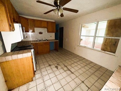 Welcome to 6292 Park Dr. in Homosassa - an opportunity to own a - photo 10