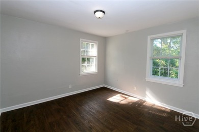 PRICED AT BELOW MARKET VALUE! Enchanting 2-bedroom, 1-bath - photo 14