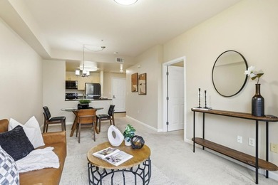 NEW PRICE! Top-Floor End Unit Under $500K! Located in the heart - photo 3