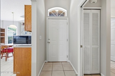 Welcome home to this charming 3-bedroom, 2-bath residence - photo 4