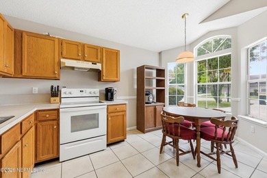 Welcome home to this charming 3-bedroom, 2-bath residence - photo 6