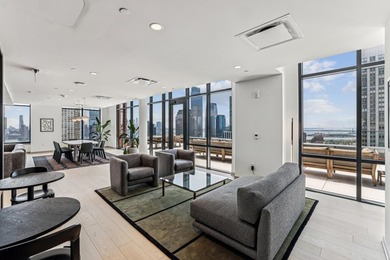 Residence 3308 is a penthouse-level 2-bedroom, 2-bathroom home - photo 31