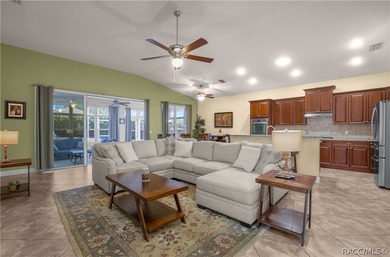 Welcome to easy Florida living in the highly sought-after Citrus - photo 6