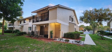 (private lake, pond, creek ) Condo For Sale in Pompano Beach Florida