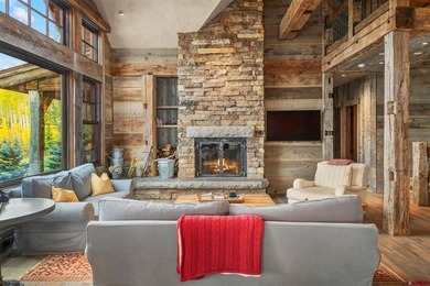 Charlie Farnan, Bluebird Real Estate, LLC, C:,,: Positioned - photo 33