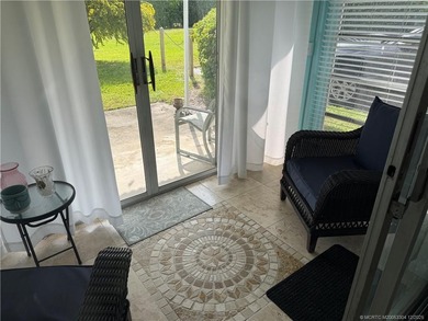 Welcome to carefree South Florida living! This charming one - photo 9