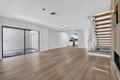 Stylish updates, modern finishes, 2019 Roof and an unbeatable - photo 9