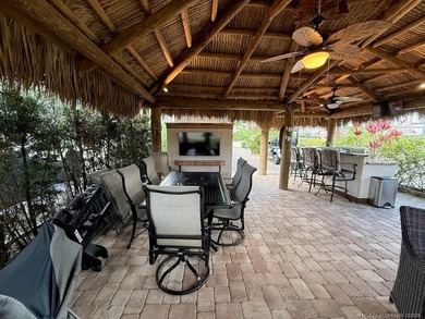 Immaculate and truly move-in ready! This spacious 2,868 sq. ft - photo 5