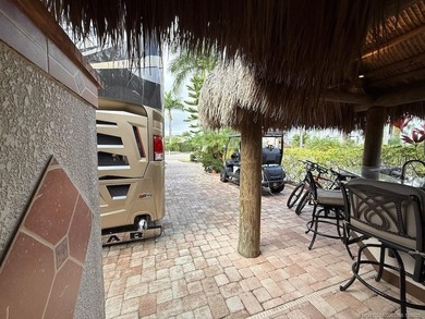 Immaculate and truly move-in ready! This spacious 2,868 sq. ft - photo 8