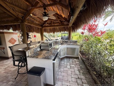 Immaculate and truly move-in ready! This spacious 2,868 sq. ft - photo 10