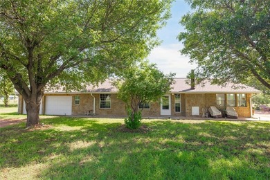 (private lake, pond, creek) Home For Sale in San Saba Texas