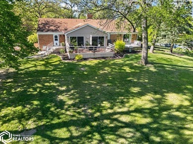 Mid-Century Modern Charm on Nearly an Acre! Step into a home - photo 12