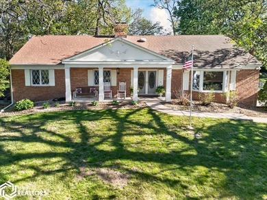 Mid-Century Modern Charm on Nearly an Acre! Step into a home - photo 13