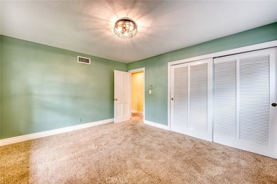 First time on the market in nearly 40 years! Exceptional - photo 15