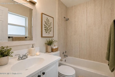 Beautifully updated 4-bedroom, 2-bath brick home with a - photo 17