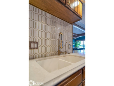 Mid-Century Modern Charm on Nearly an Acre! Step into a home - photo 23