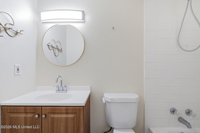 Beautifully updated 4-bedroom, 2-bath brick home with a - photo 26