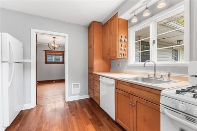 TRANSPARENTLY PRICED TO SELL! Welcome to 37 Hartfeld Dr! A - photo 27