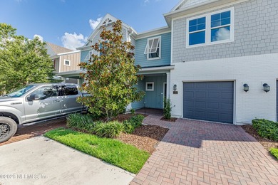 Come explore this two-story, interior townhome located within - photo 3