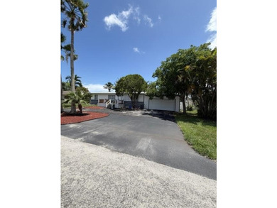 Welcome to this charming single-story residence located in - photo 3