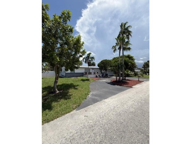 Welcome to this charming single-story residence located in - photo 4