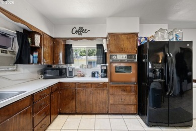 This home sits on a .36 acre corner lot in Lowell. Home has two - photo 14