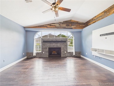 Welcome to 9 Plumbago Court, a well-maintained 3-bedroom, 2-bath - photo 25
