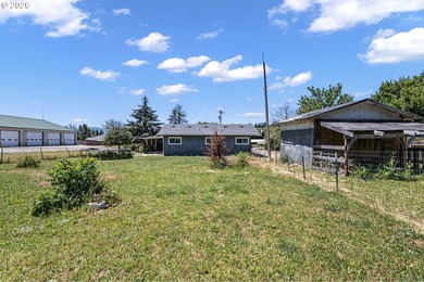 This home sits on a .36 acre corner lot in Lowell. Home has two - photo 28