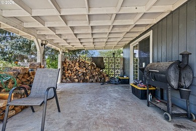 This home sits on a .36 acre corner lot in Lowell. Home has two - photo 31