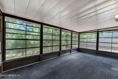 Peace of mind included! Seller offering a new roof before - photo 33