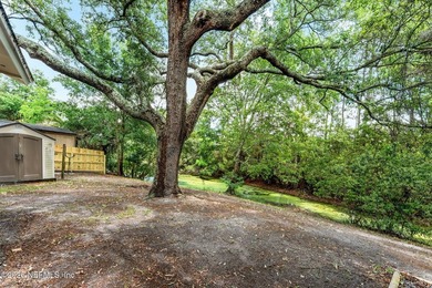 Peace of mind included! Seller offering a new roof before - photo 36