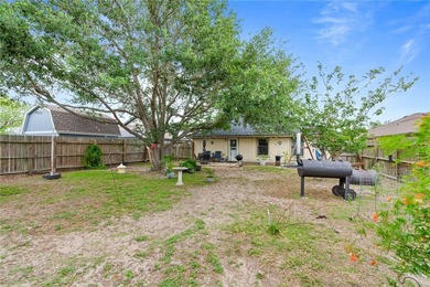 BACK ON MARKET, no fault of seller! Spacious 4-bedroom, 2-bath - photo 14