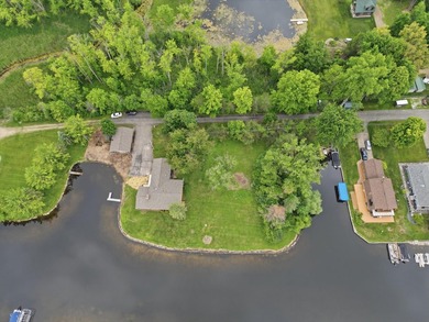 A truly once-in-a-lifetime opportunity to own an extraordinary - photo 25
