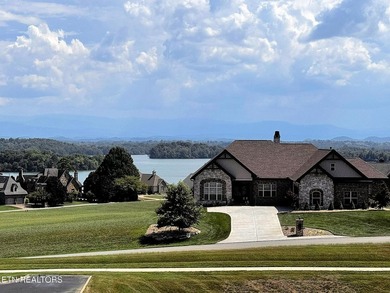 Turn-Key Lakeside Living in Rarity Bay - Vonore, TN Discover - photo 21