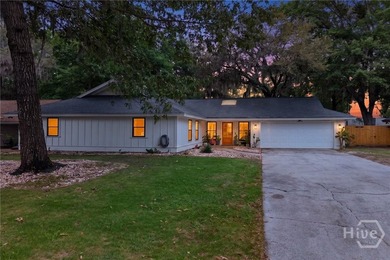 Fully renovated 3 bed, 2 bath home on Wilmington Island offering - photo 2
