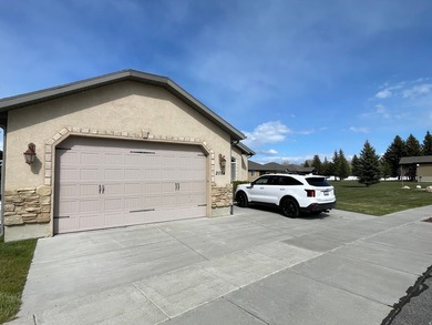 Spacious Bear Lake Retreat in The Cottages | 2054 S. Cottage - photo 2