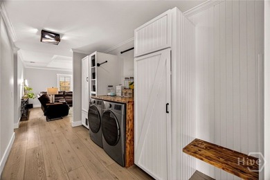 Fully renovated 3 bed, 2 bath home on Wilmington Island offering - photo 6