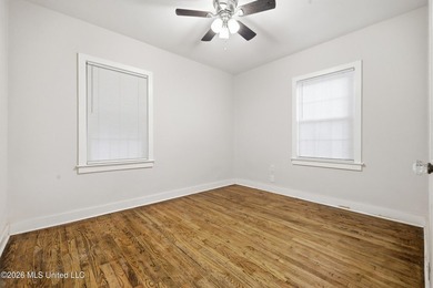 Don't miss this incredible value in a prime coastal location! - photo 10