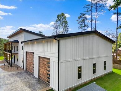 (private lake, pond, coastal) Home For Sale in Dahlonega Georgia