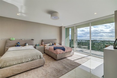 Move right in to this fully furnished, turn-key residence at the - photo 12