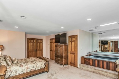 WELCOME TO THIS MAGNIFICENT HOME DESIGNED WITH ELEGANCE, COMFORT - photo 17