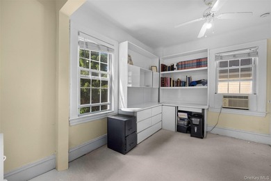 Charming Tudor-Style Colonial Located In Prestigious Great Neck - photo 19
