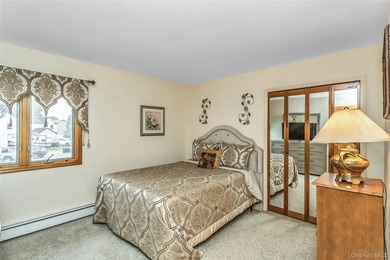 WELCOME TO THIS MAGNIFICENT HOME DESIGNED WITH ELEGANCE, COMFORT - photo 24